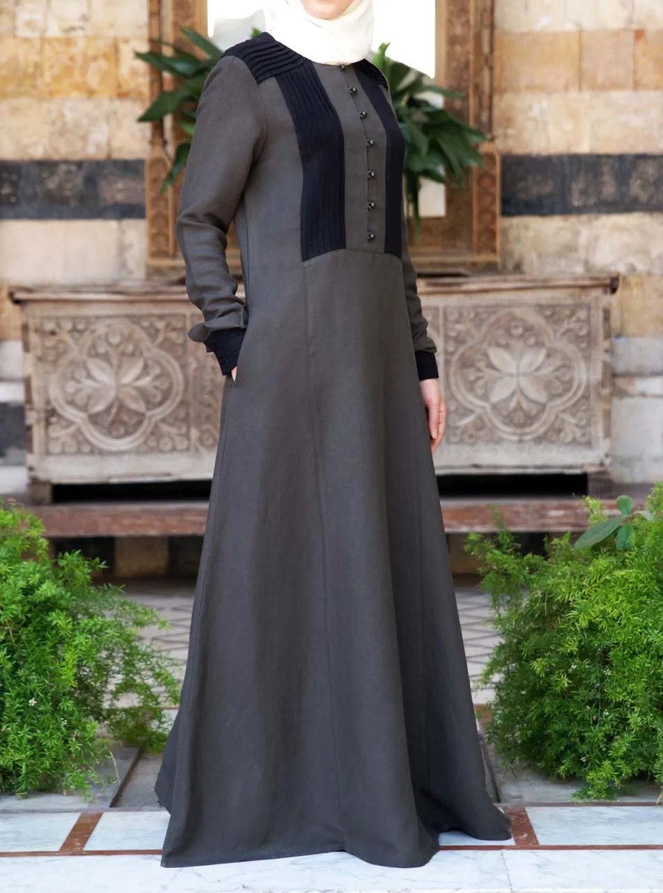 2-Tone Pleated Abaya