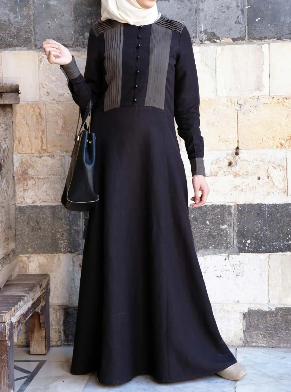 2-Tone Pleated Abaya