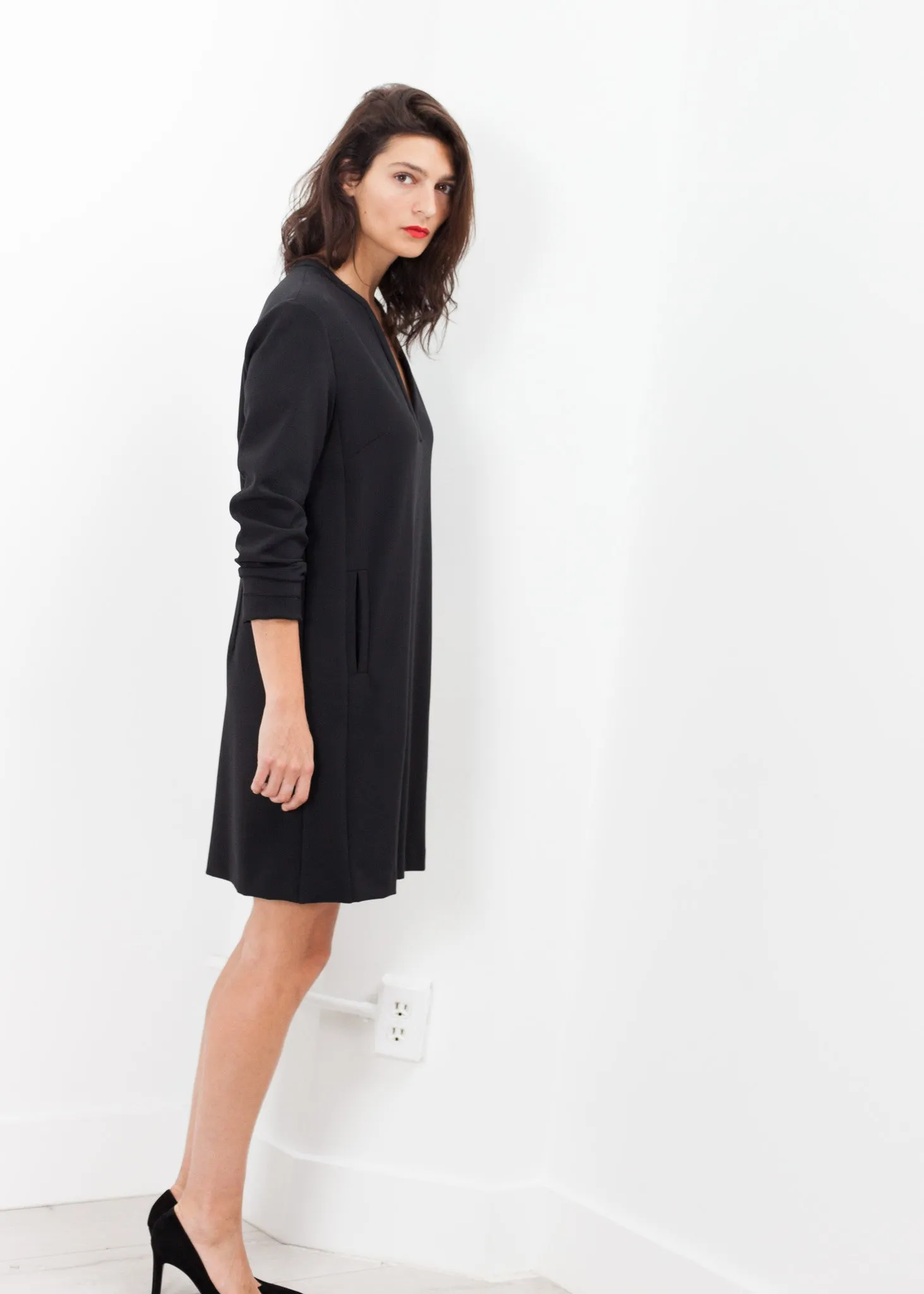 A-Line Pocket Shift in Black -UEB