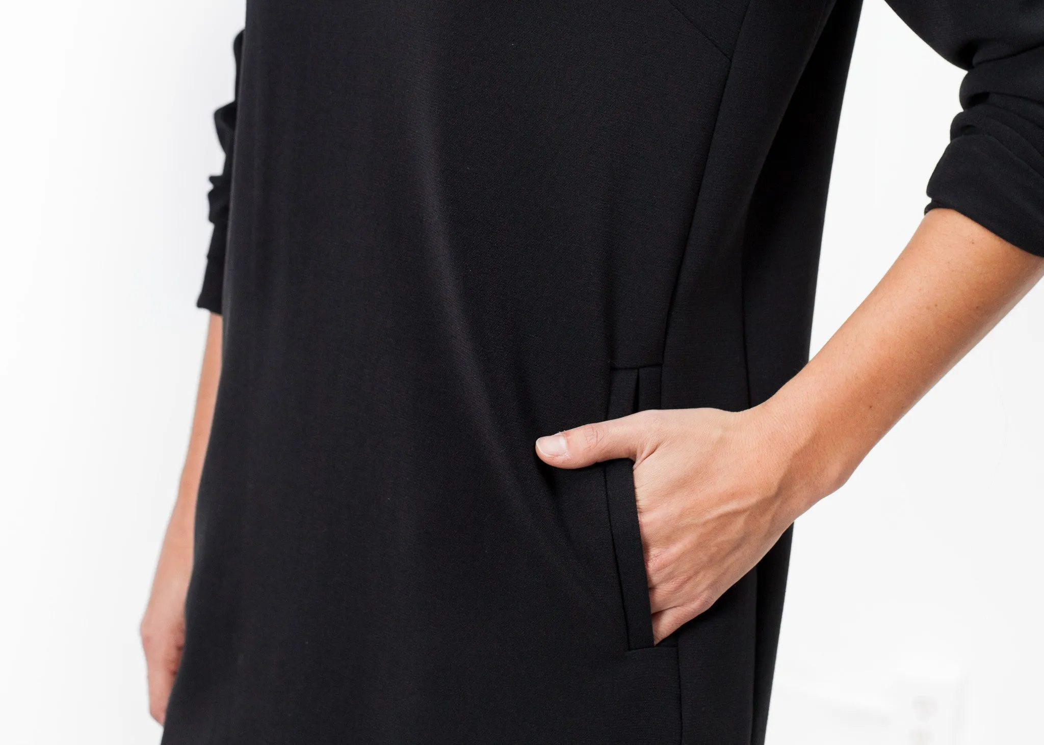 A-Line Pocket Shift in Black -UEB
