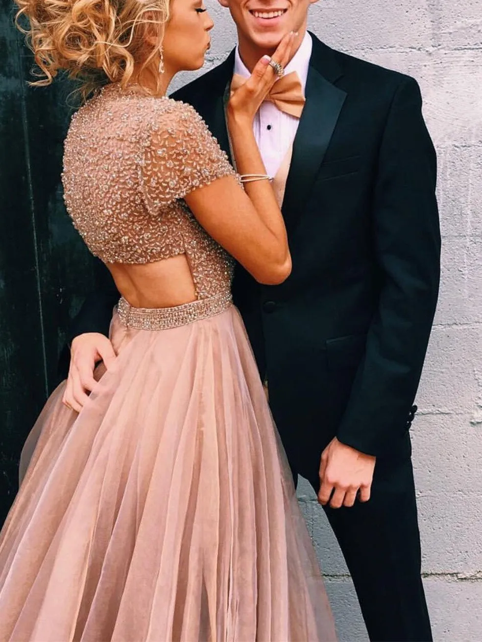 A-line V-neck Sweep Train Tulle Rhine Stone Beaded Prom Dress 3079