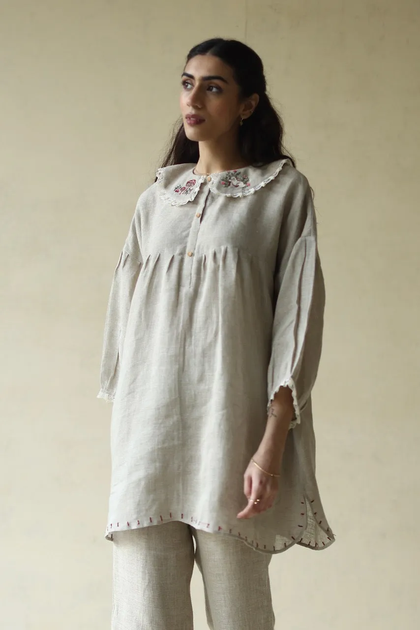 ALICE IN WONDERLAND TUNIC