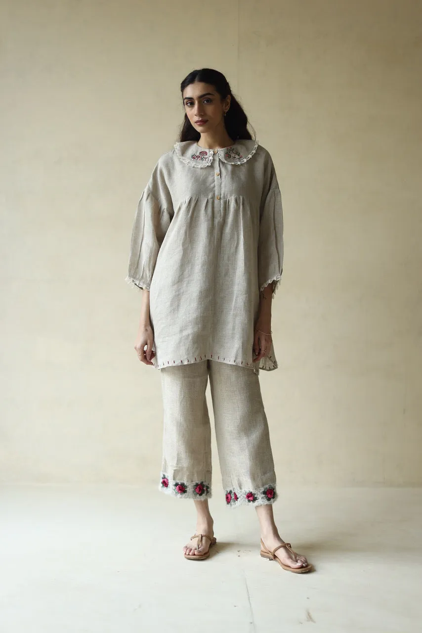 ALICE IN WONDERLAND TUNIC