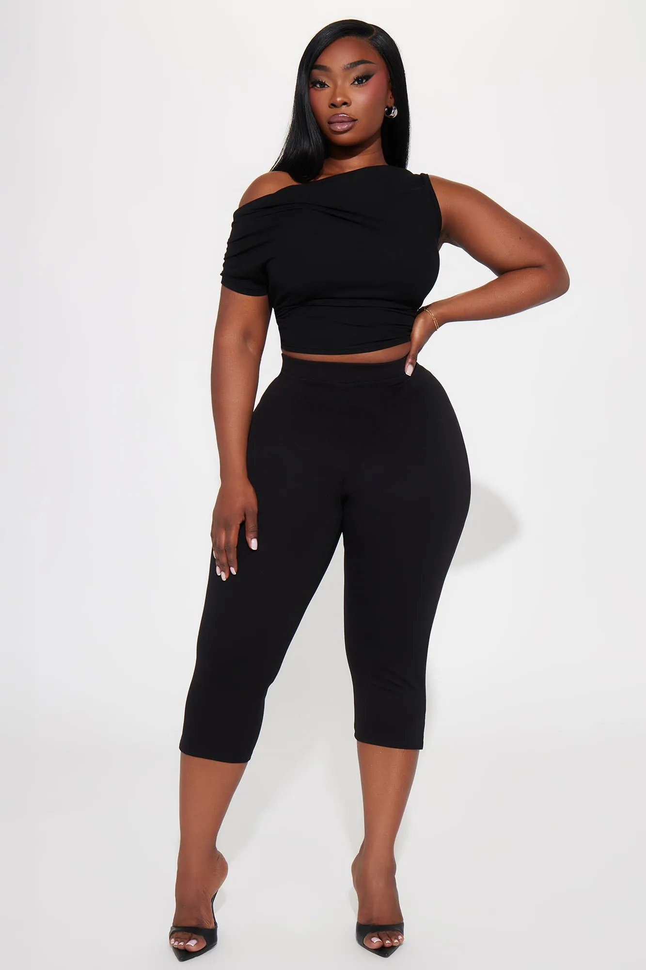 All My Potentials Capri Legging - Black