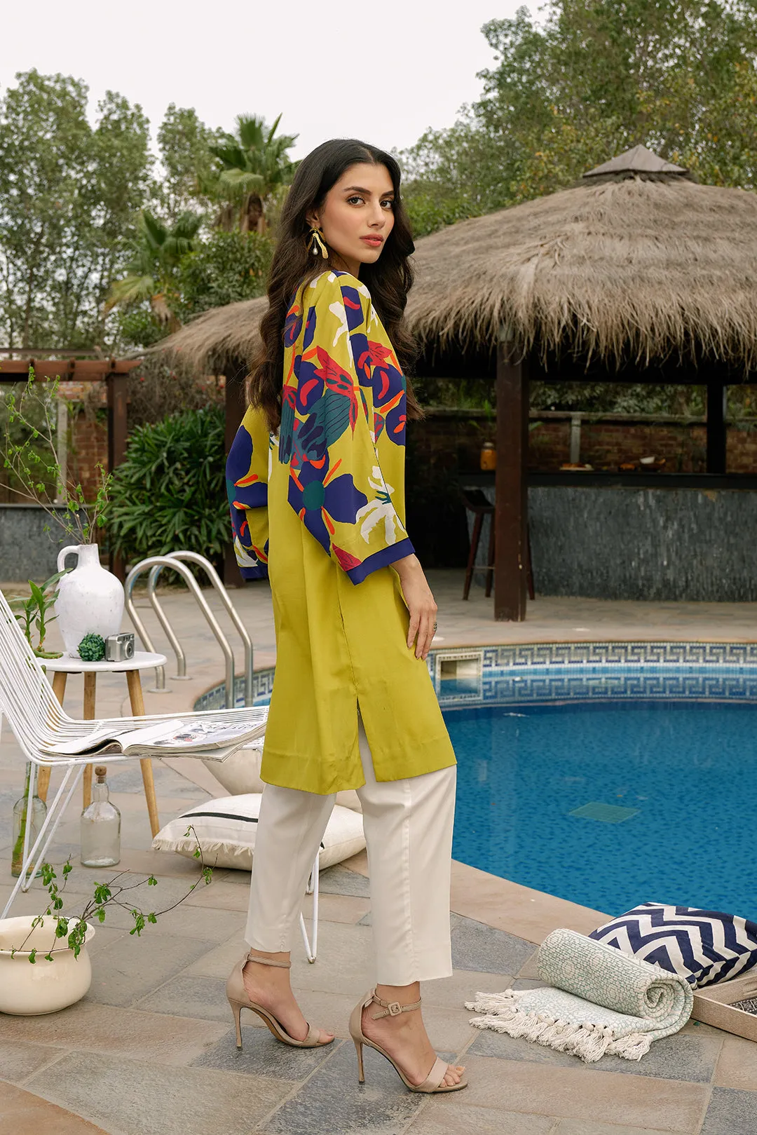 Anora Top