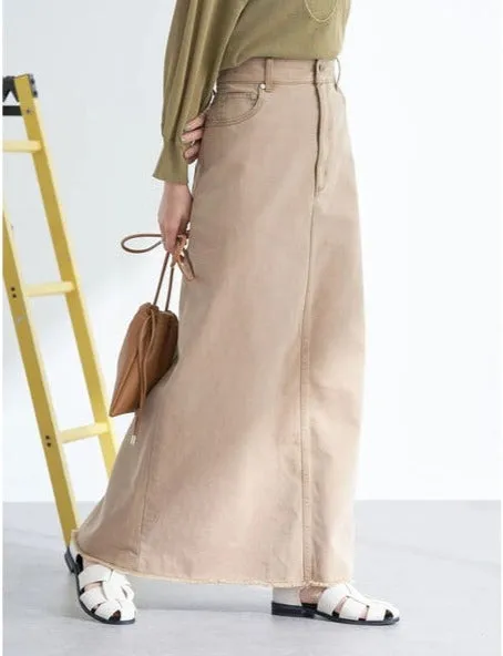 Body Slit Denim Skirt