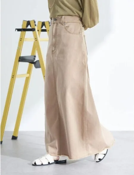 Body Slit Denim Skirt