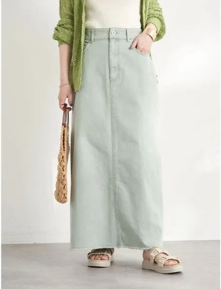 Body Slit Denim Skirt
