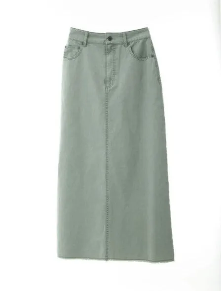Body Slit Denim Skirt