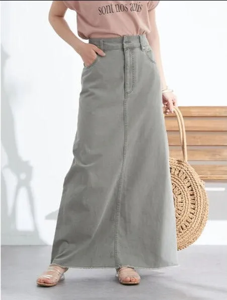 Body Slit Denim Skirt
