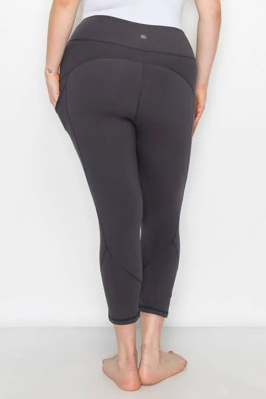 Charcoal High-Waist Capri Yoga Pants With Side Pockets - High-Quality Leggings