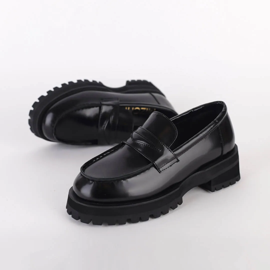 EMIKA Brogues - Stylish Leather Womens Oxford Shoes
