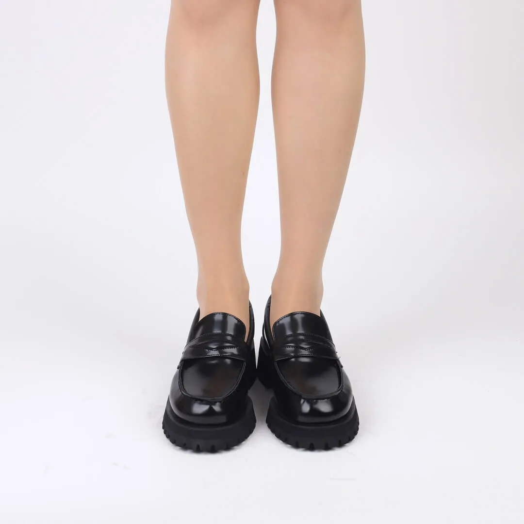 EMIKA Brogues - Stylish Leather Womens Oxford Shoes
