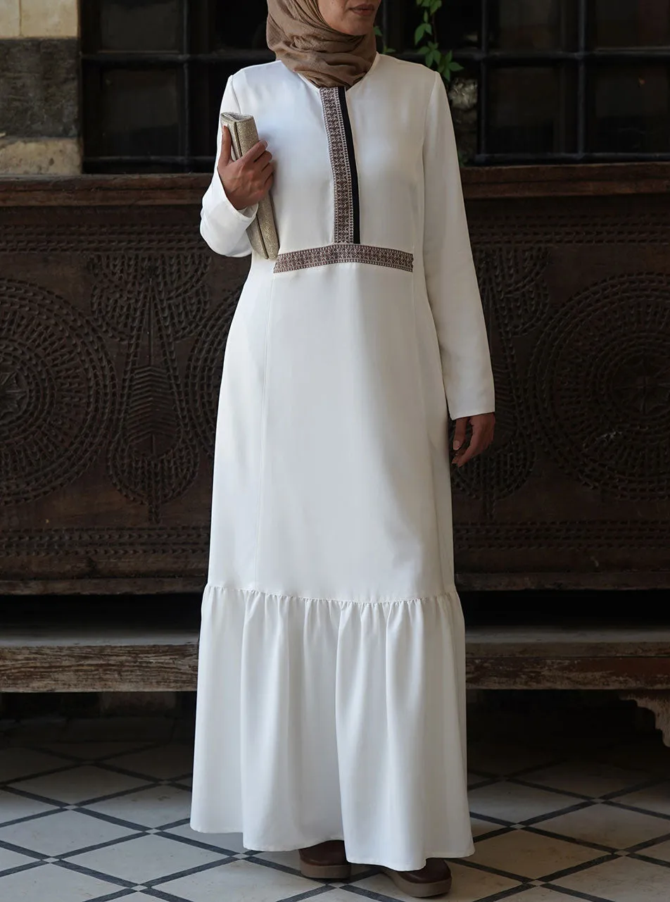 Fadila Embroidered Abaya