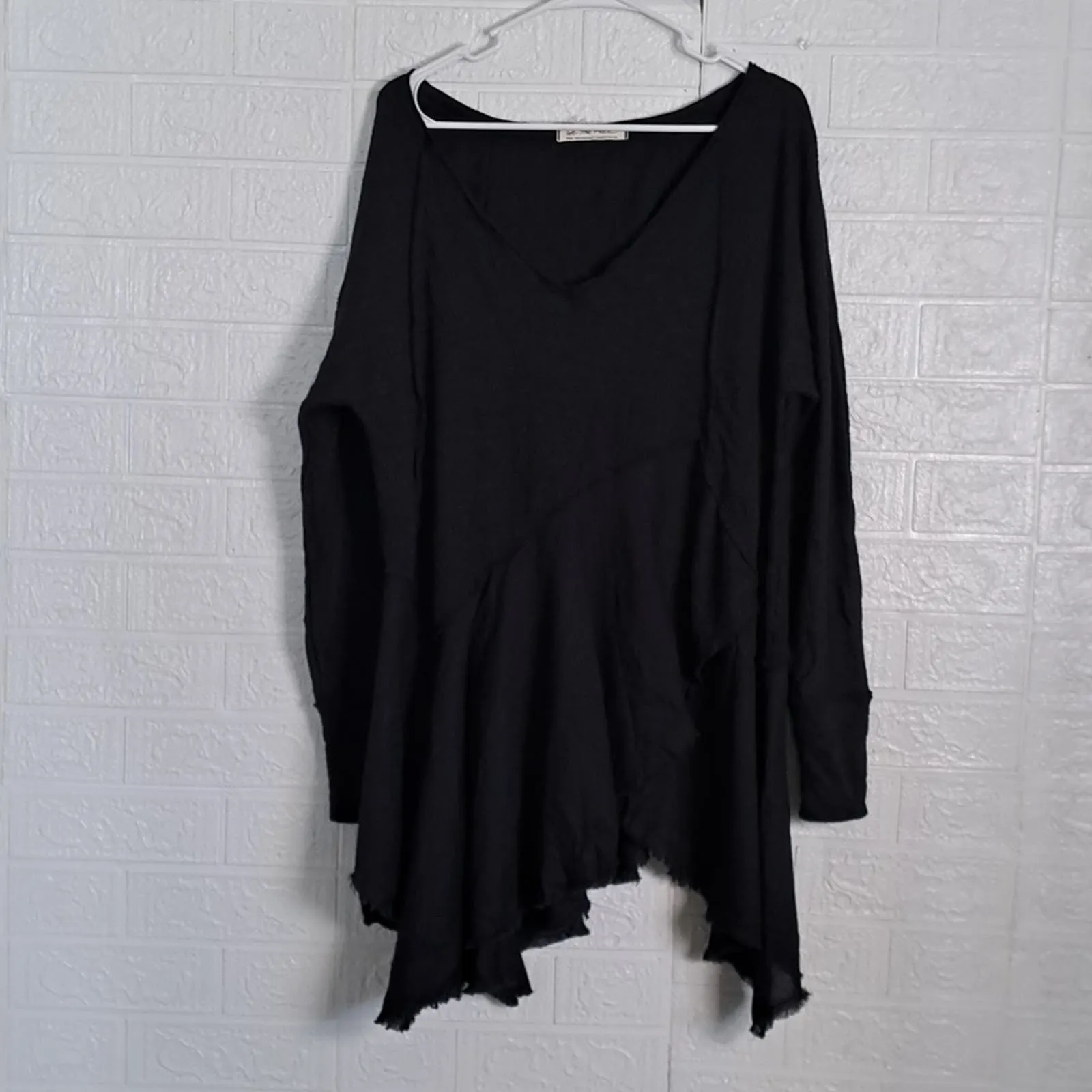 Free People Comin In Hot Tunic Top in Black NEW