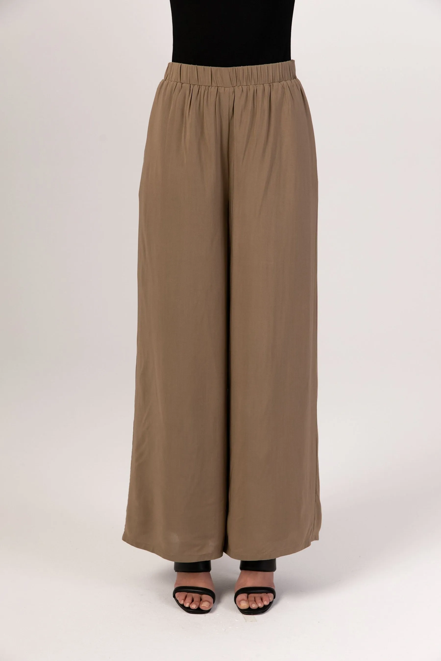 Hafsa Wide Leg Trousers
