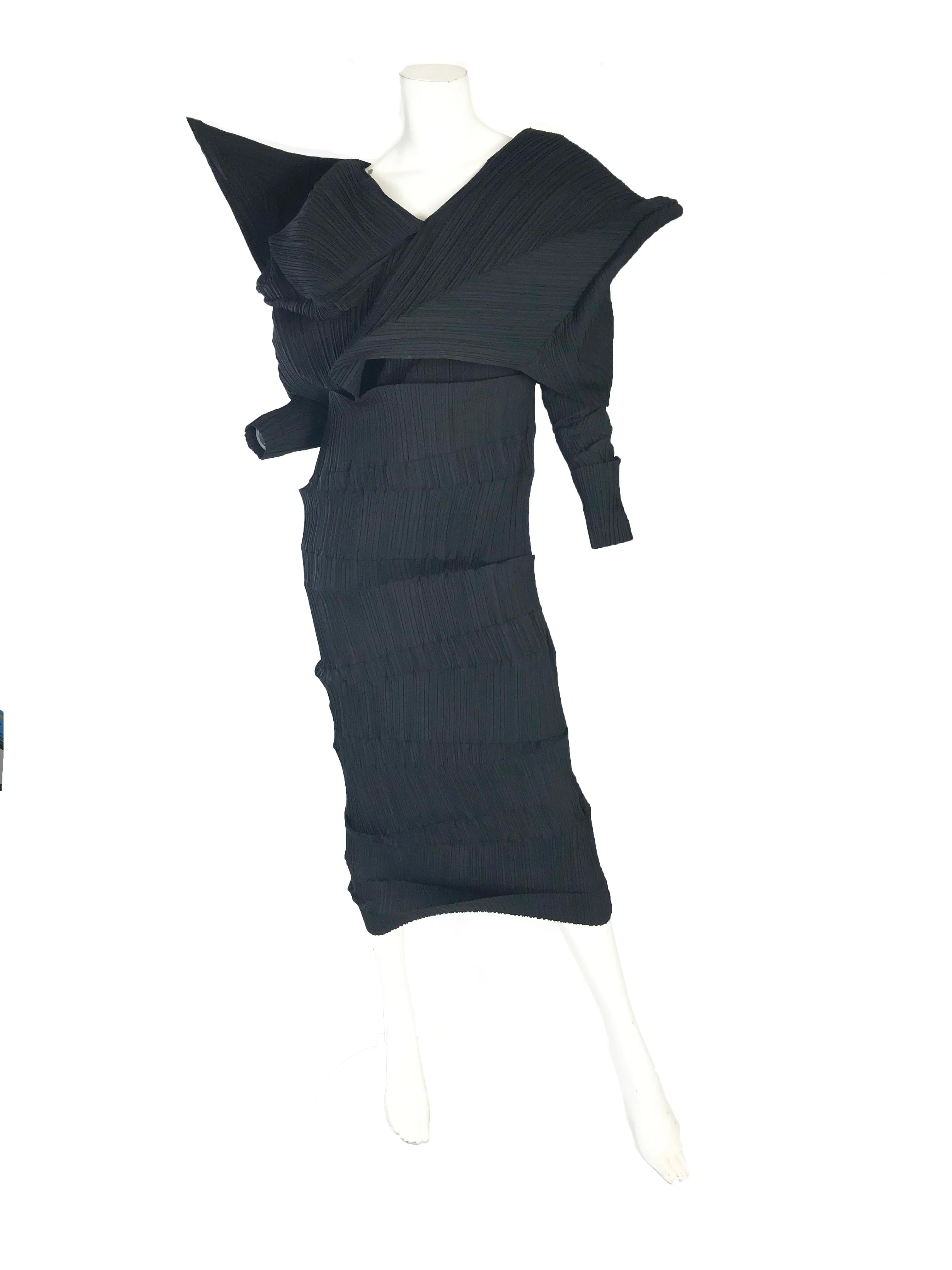ISSEY MIYAKE Pleated Dress