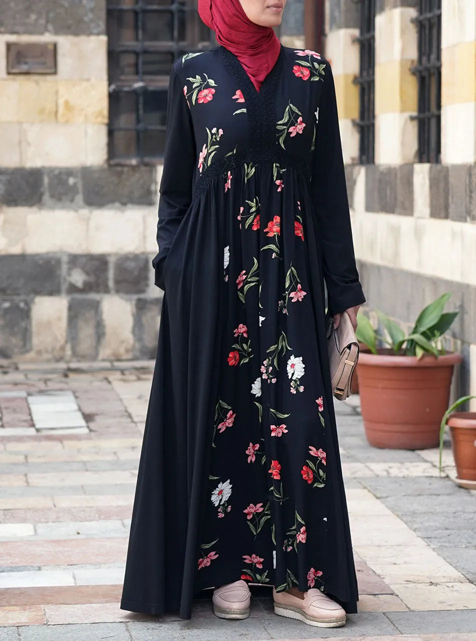 Jamilah Print and Lace Abaya