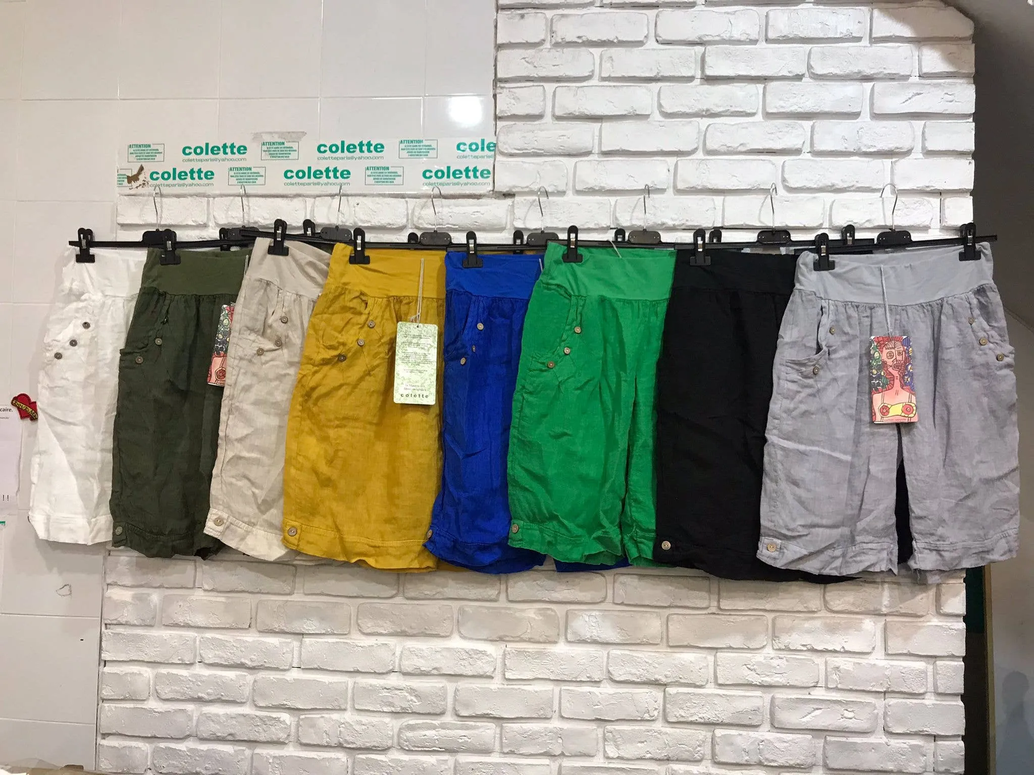 LINEN CAPRI PANTS