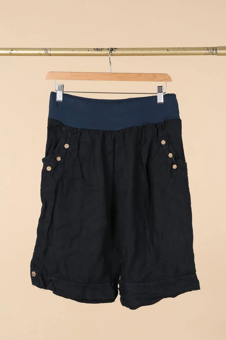 LINEN CAPRI PANTS