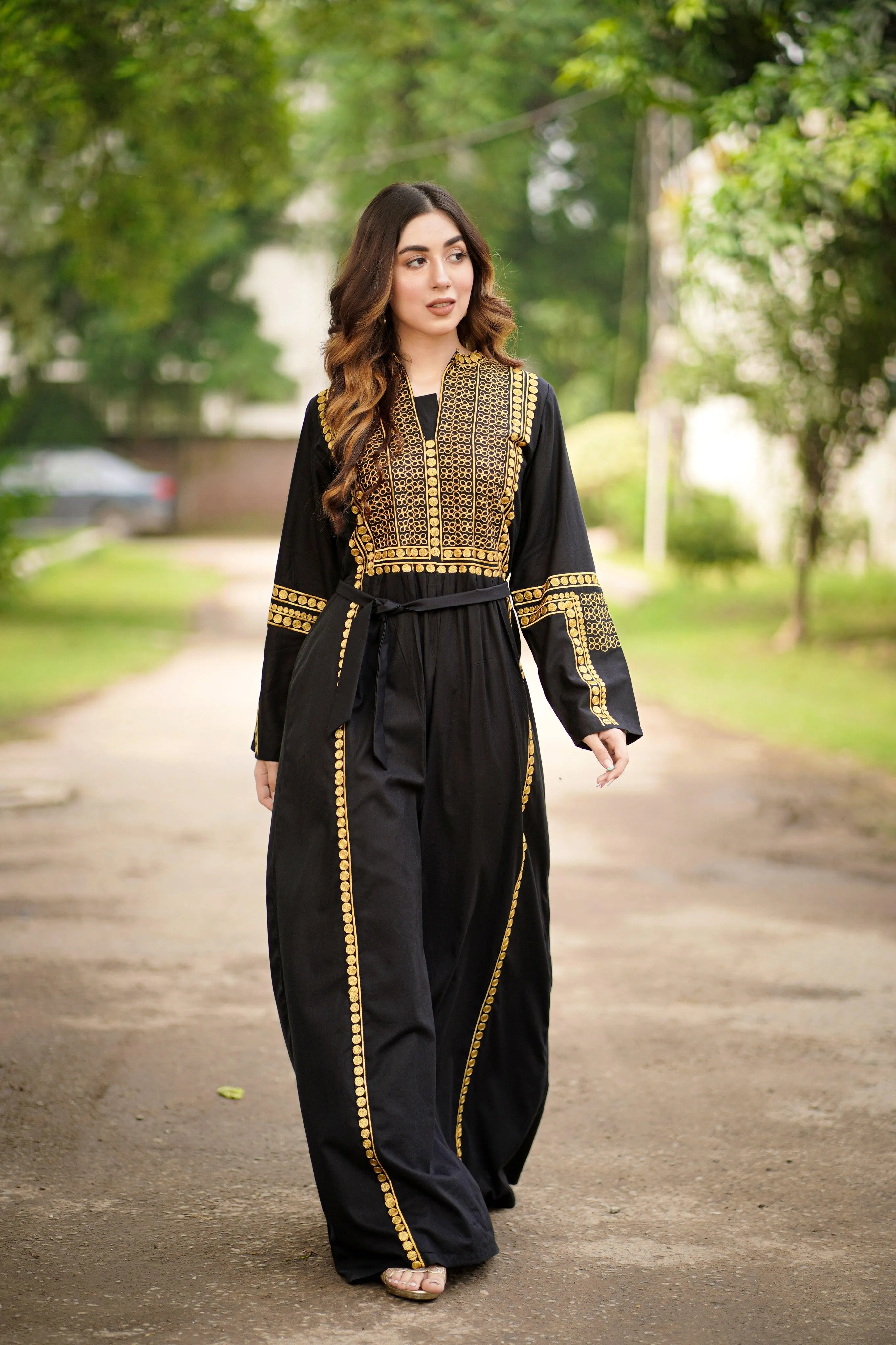 Mono-Black Mustard Jalabia