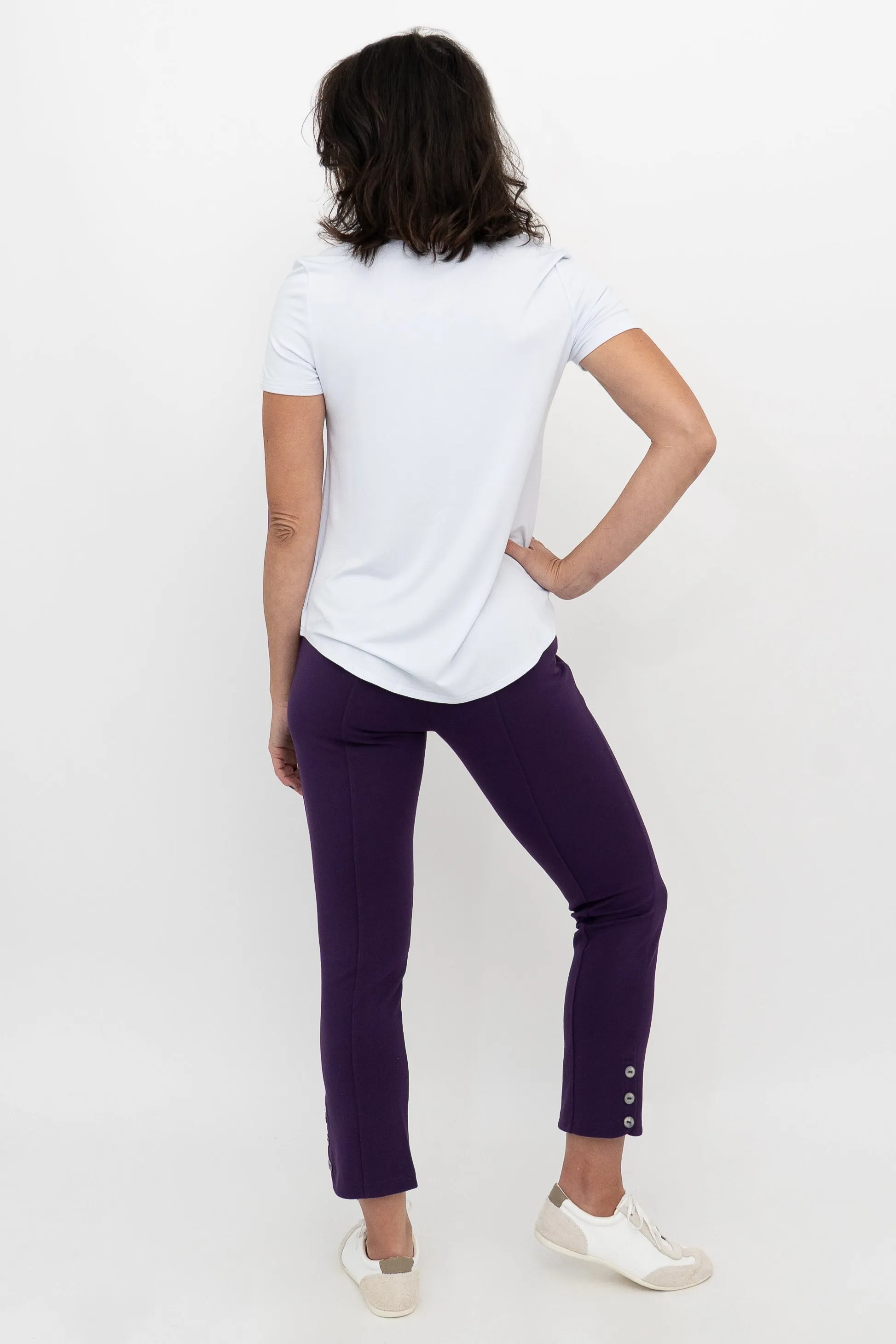 Nadine Crop, Royale, Modal