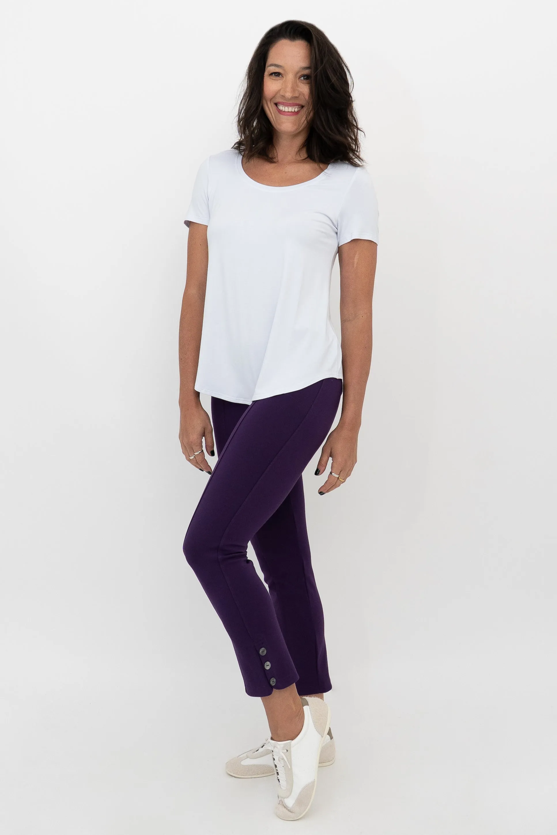Nadine Crop, Royale, Modal