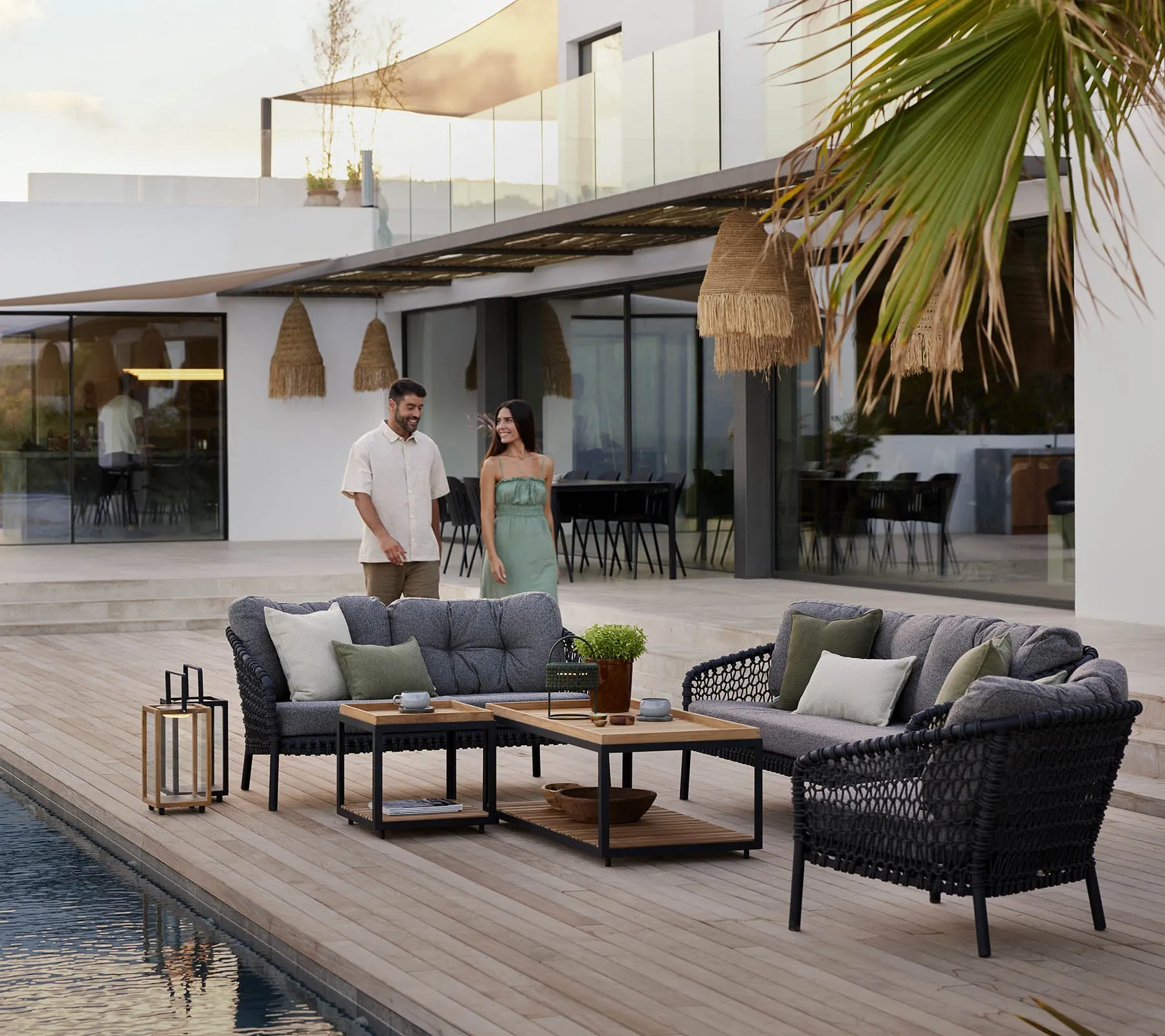 Ocean large 2-seater sofa