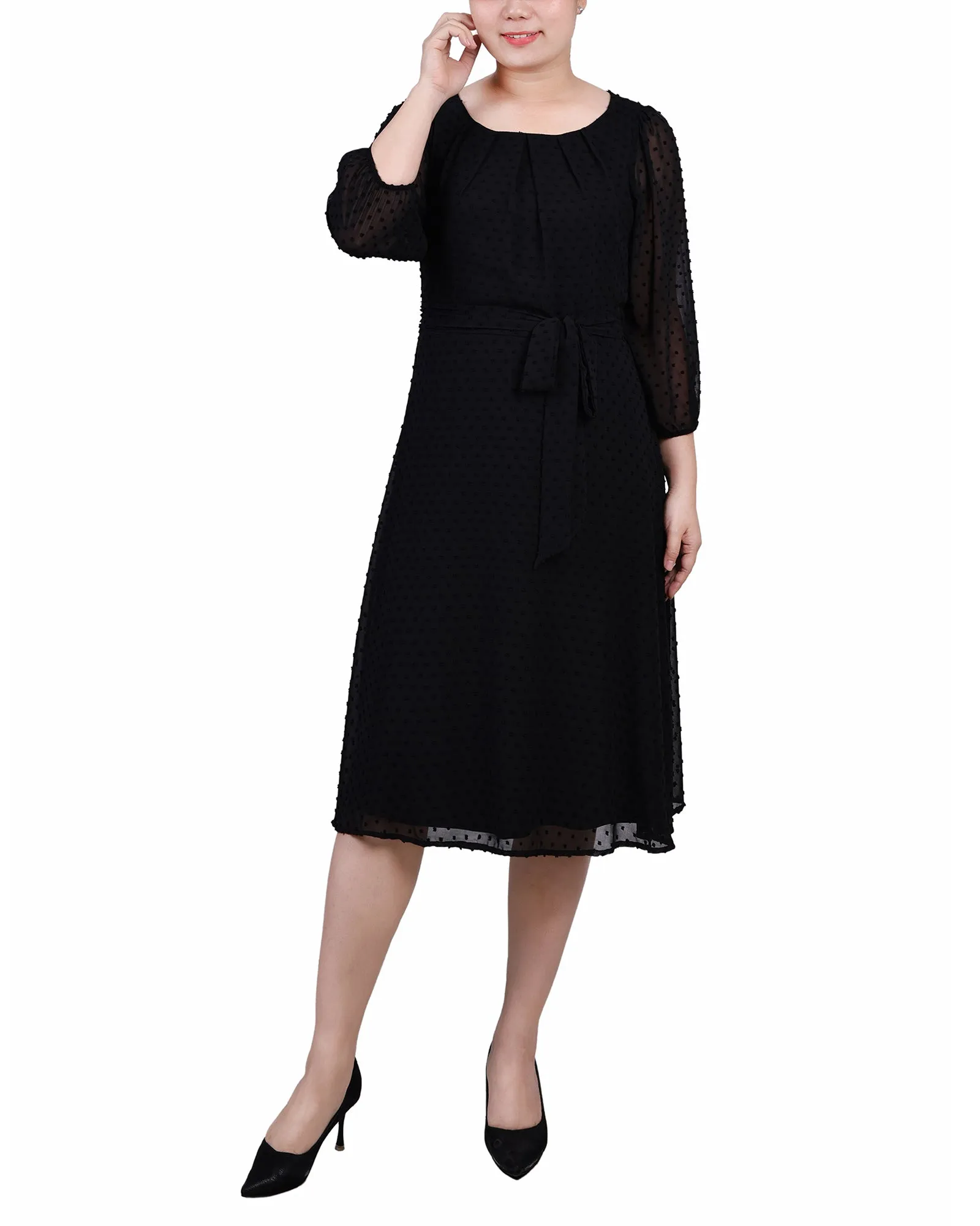 Petite 3/4 Sleeve Clip Dot Dress