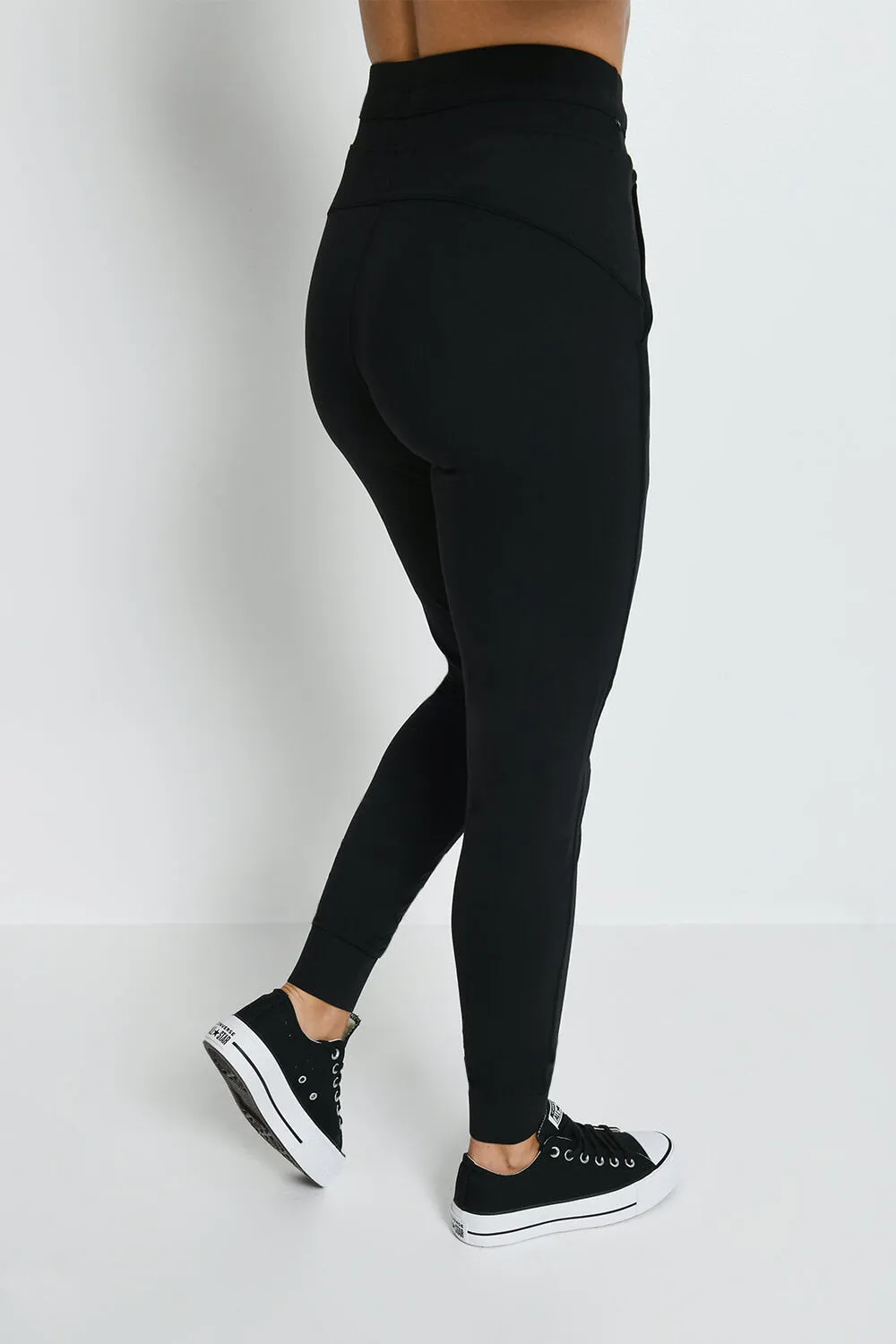 Recharge High Waisted Joggers - Midnight Black