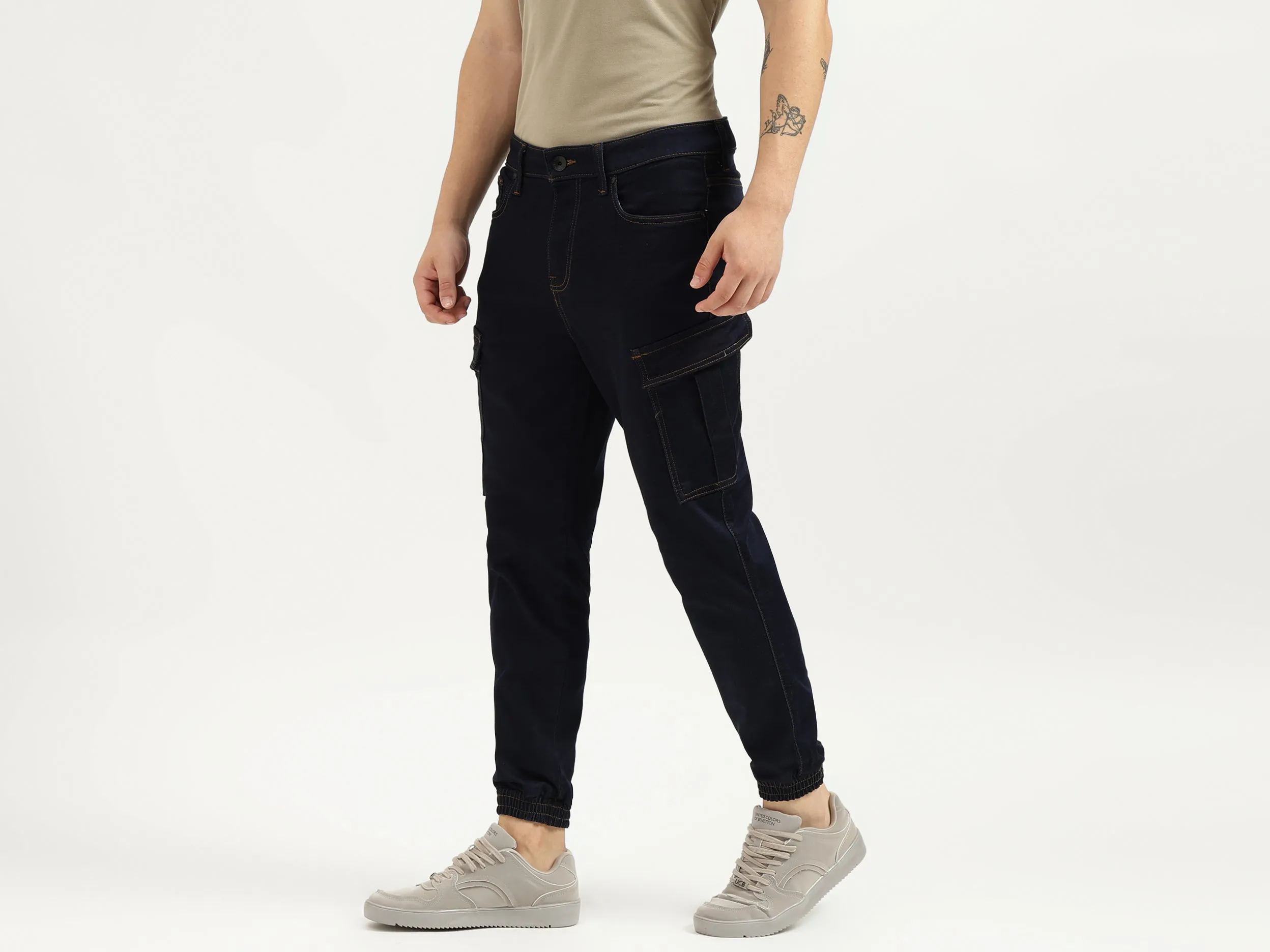 Solid Jogger