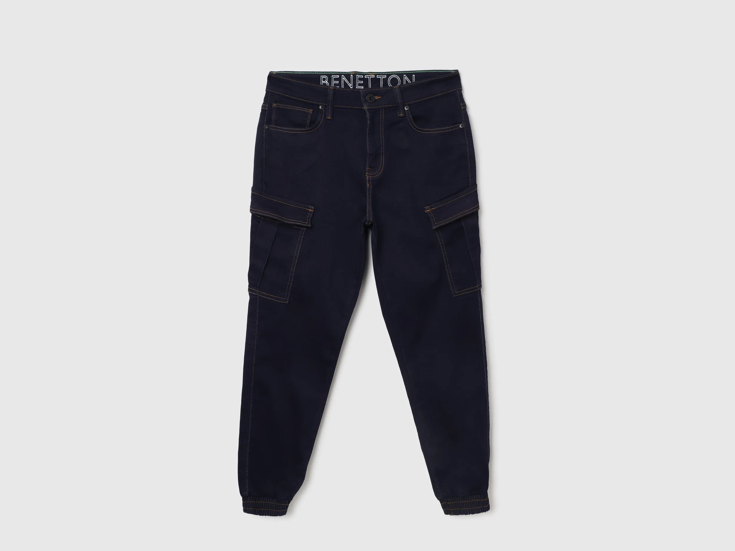 Solid Jogger