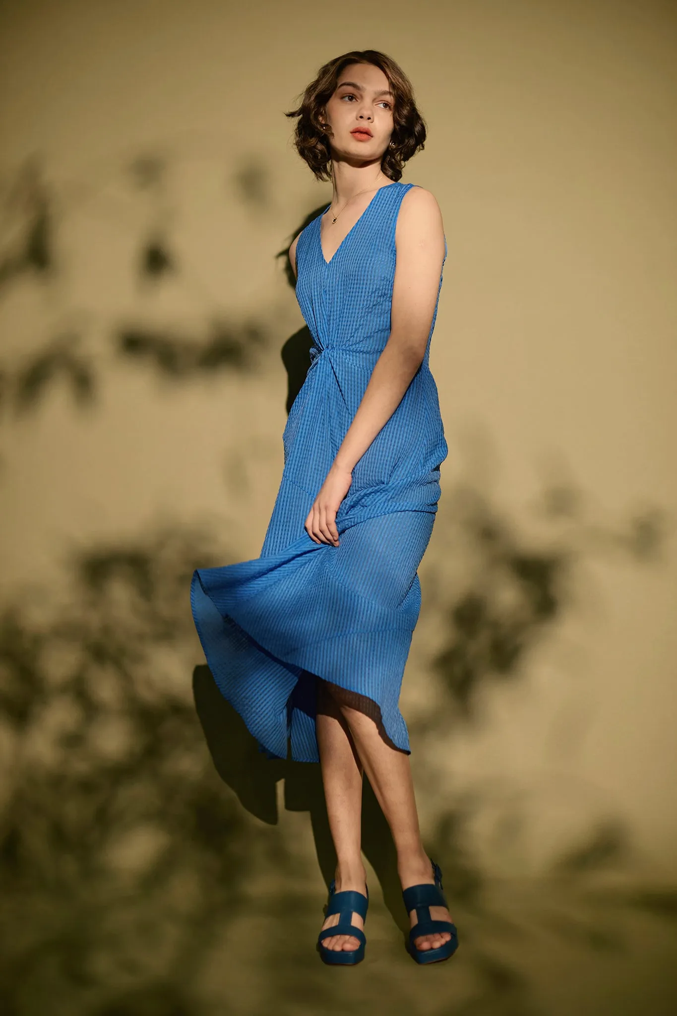 Chic Sori Dress in Blue Check Pattern