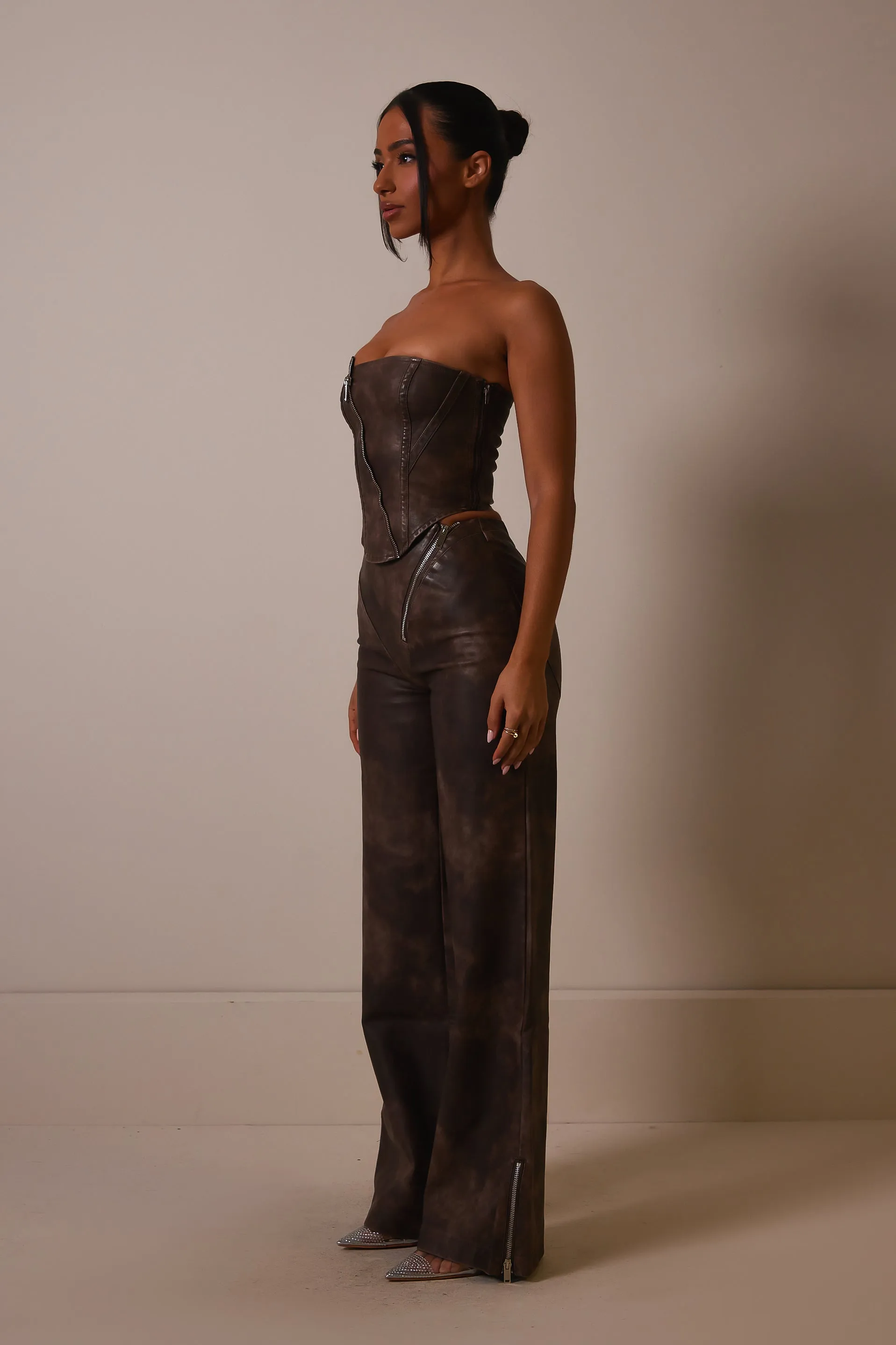 The Asymmetric zip distress leather trousers- Brown