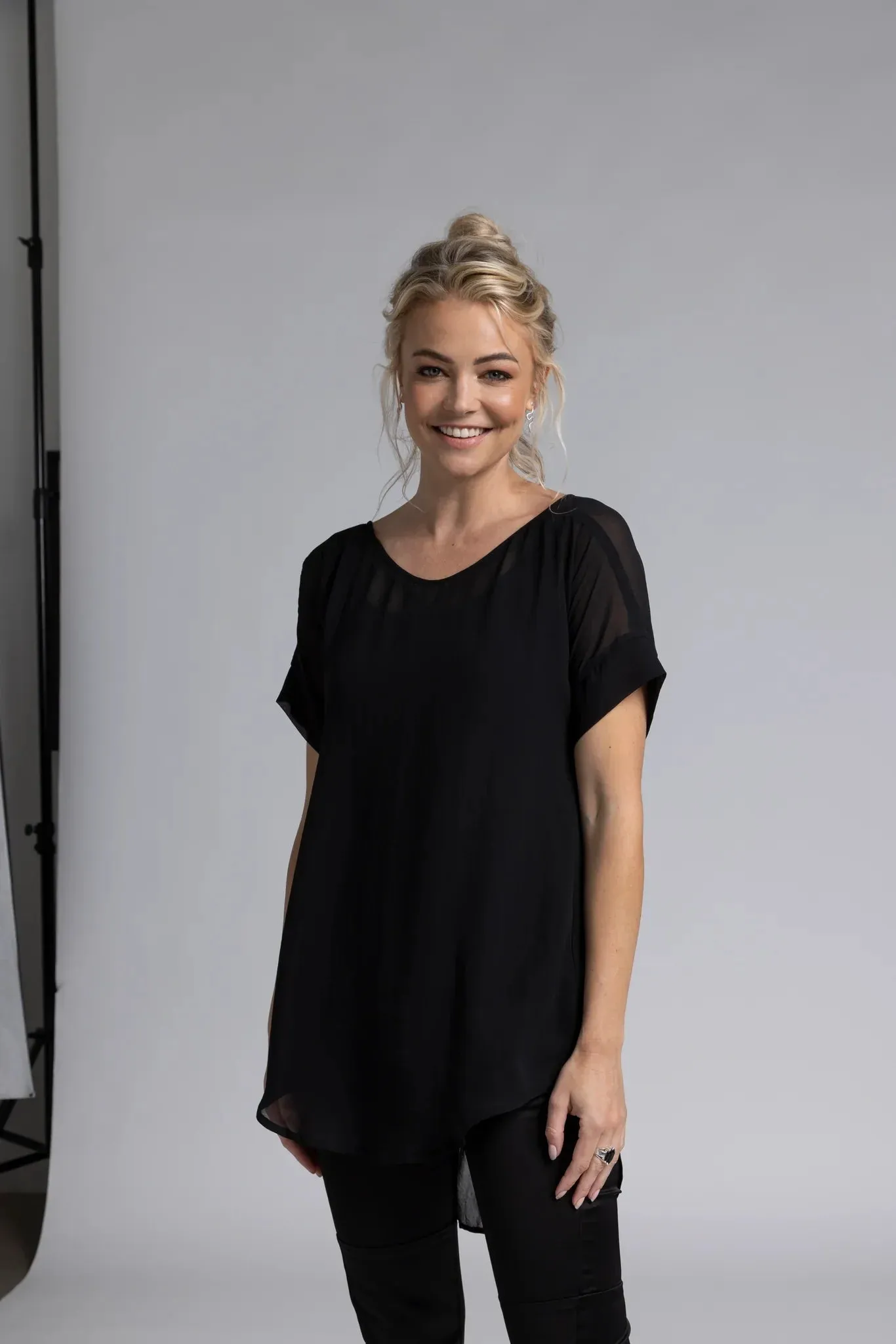 The Freedom Top -Black