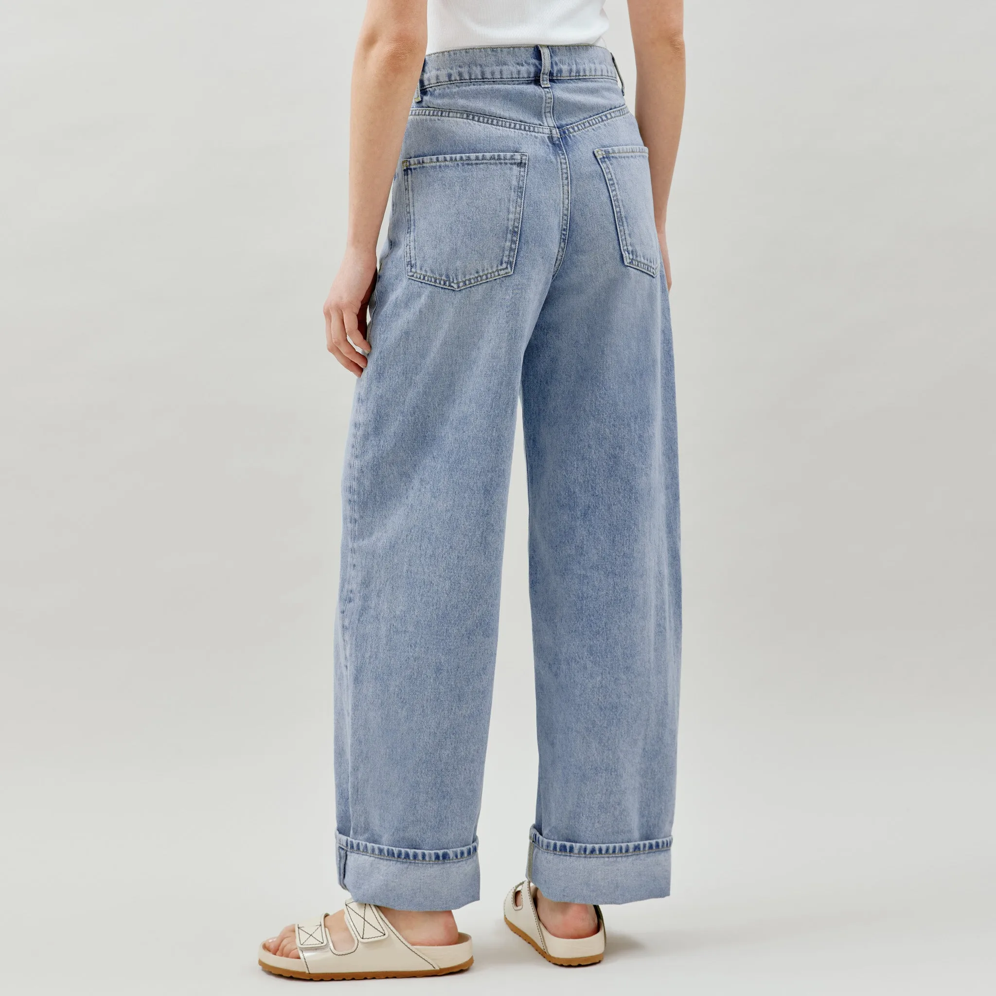 Turn Up Jeans in Light Wash by Albaray