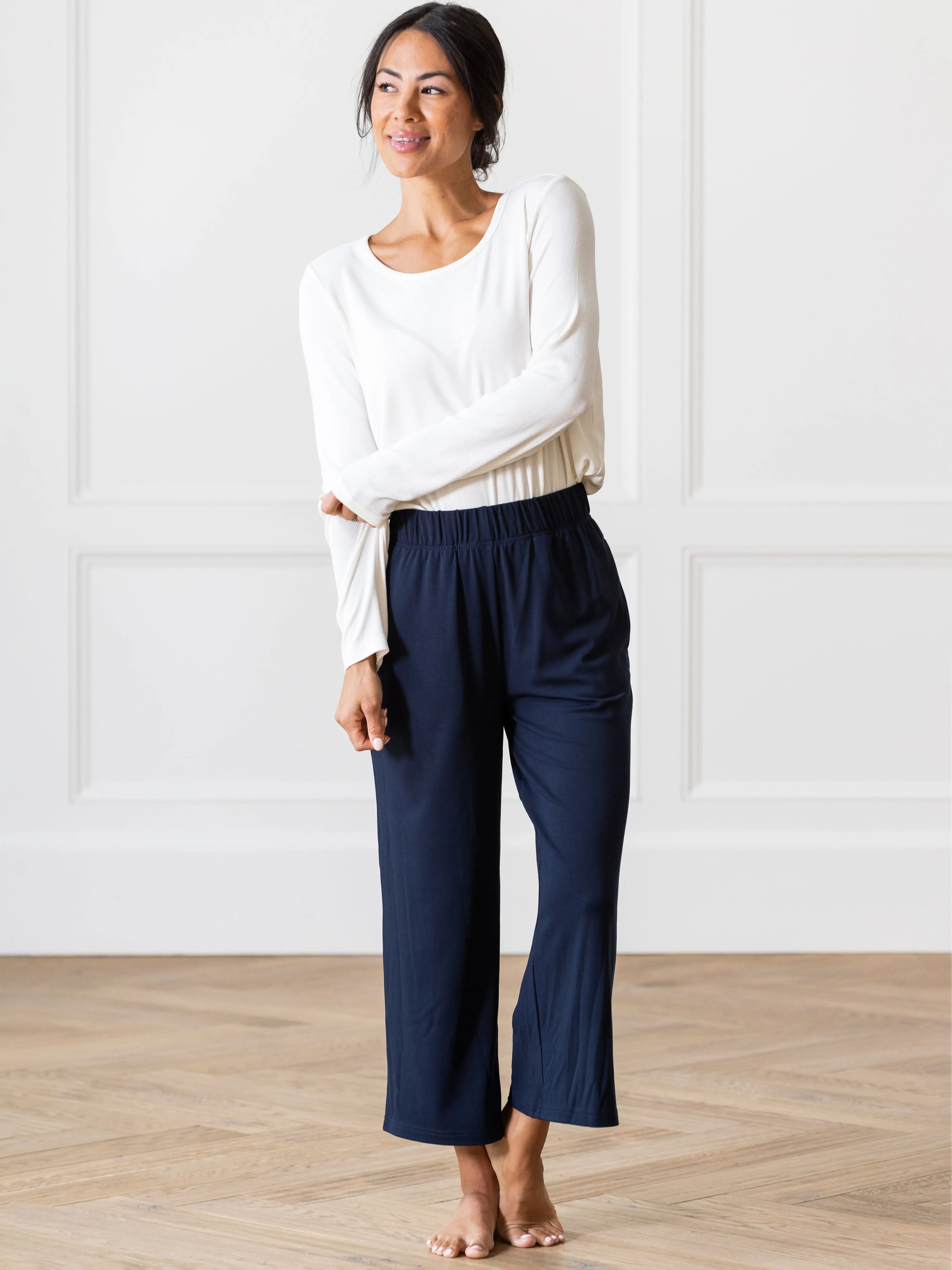 Women's Brushed Bamboo Pull On Capri