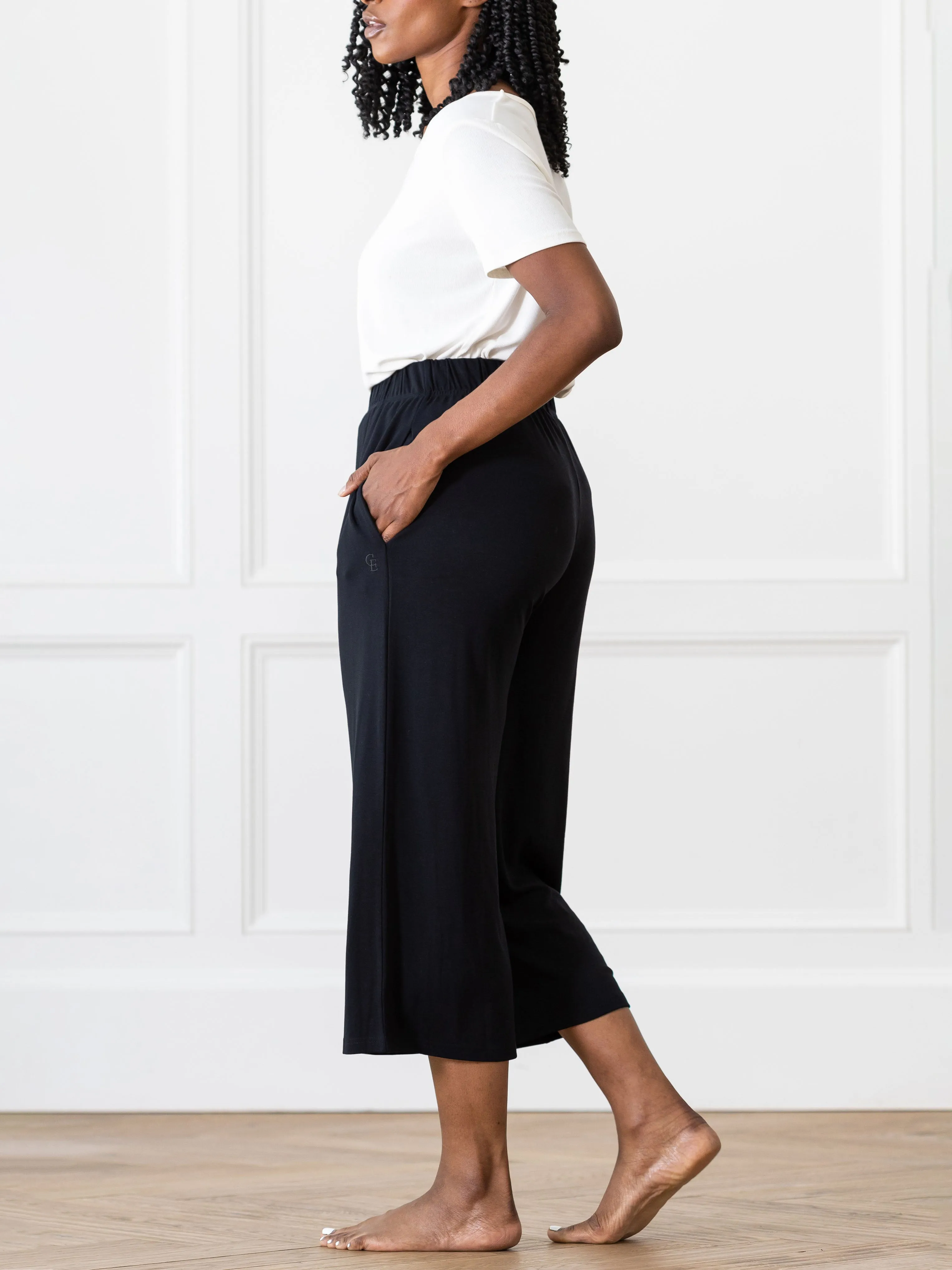 Women's Brushed Bamboo Pull On Capri