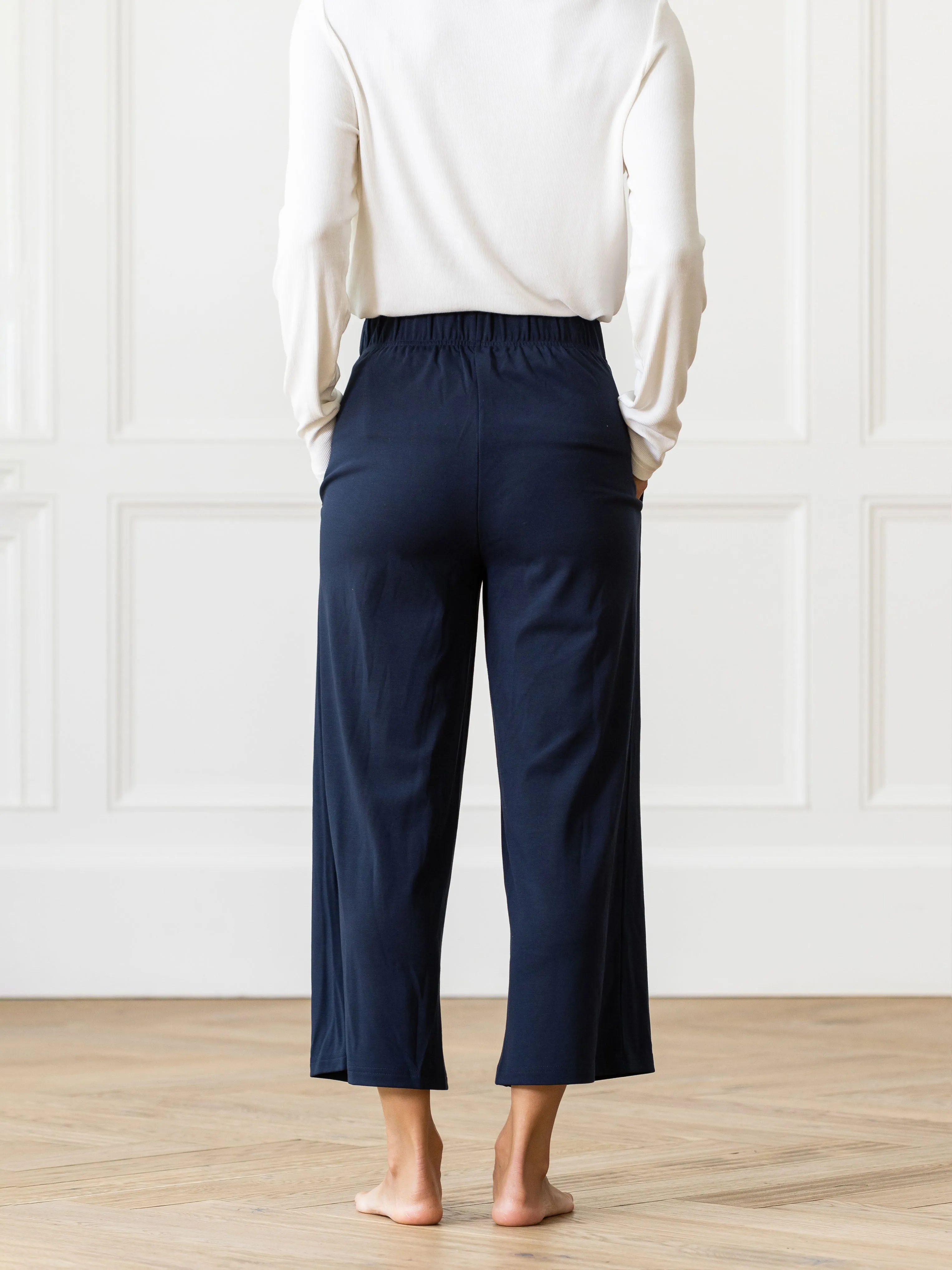 Women's Brushed Bamboo Pull On Capri