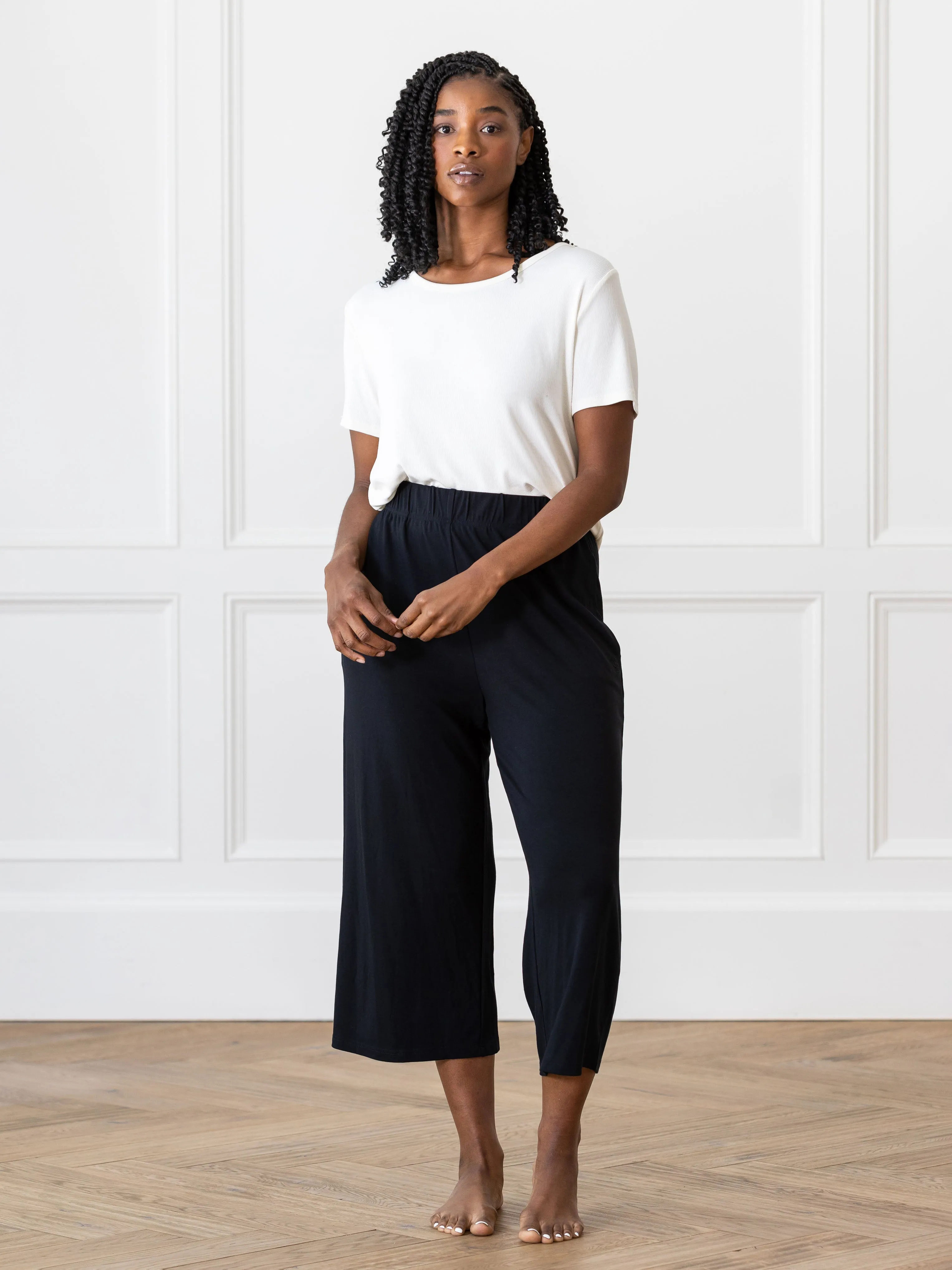 Women's Brushed Bamboo Pull On Capri