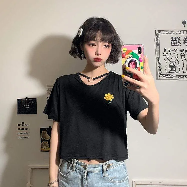 Women's Casual Flower Embroidered Cutout T-shirts With Ring