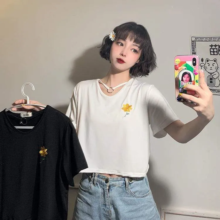 Women's Casual Flower Embroidered Cutout T-shirts With Ring